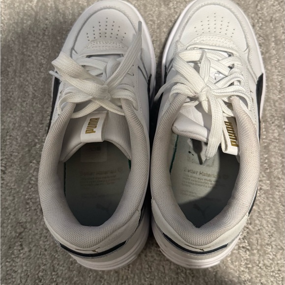 Puma White and Black Athletic Shoes - Picture 4 of 4